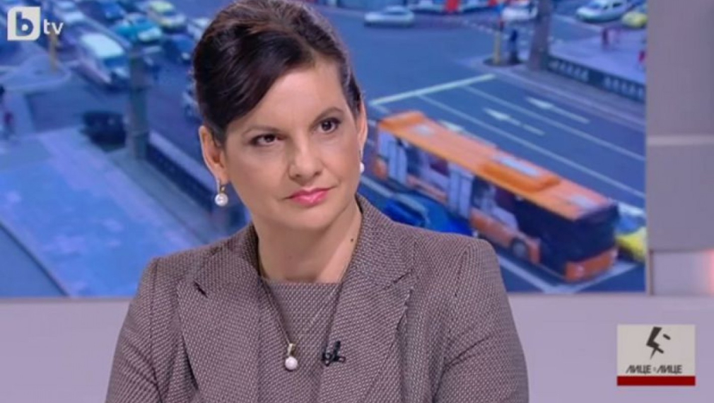 Дариткова: Манолова е обмисляла отдавна да се кандидатира. Сменила е адресна регистрация преди 6 месеца