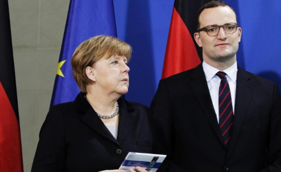 Готова ли е Германия да избере гей за приемник на Меркел?
