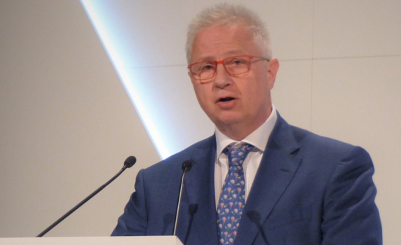 Кандидатът на Орбан за еврокомисар е обявен за неподходящ
