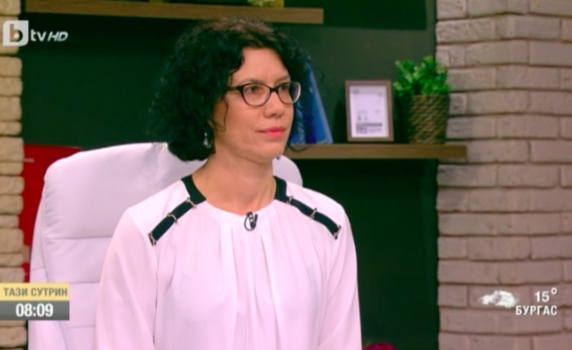 Катя Матева: ВМРО и Каракачанов се издържат от продажбата на българско гражданство (видео)