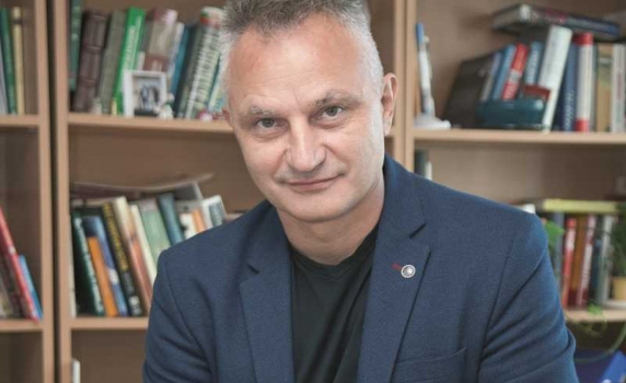 Захари Карабашлиев: Задължително е да се разследва записът на Борисов! Езикът в него е отвратителен