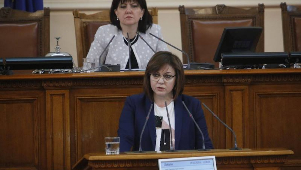Нинова: Машинното гласуване е червена линия, която не трябва да се прекрачва      