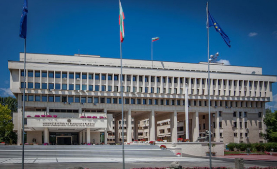 МВнР съветва да ограничим пътуванията до Италия заради случаите с коронавирус