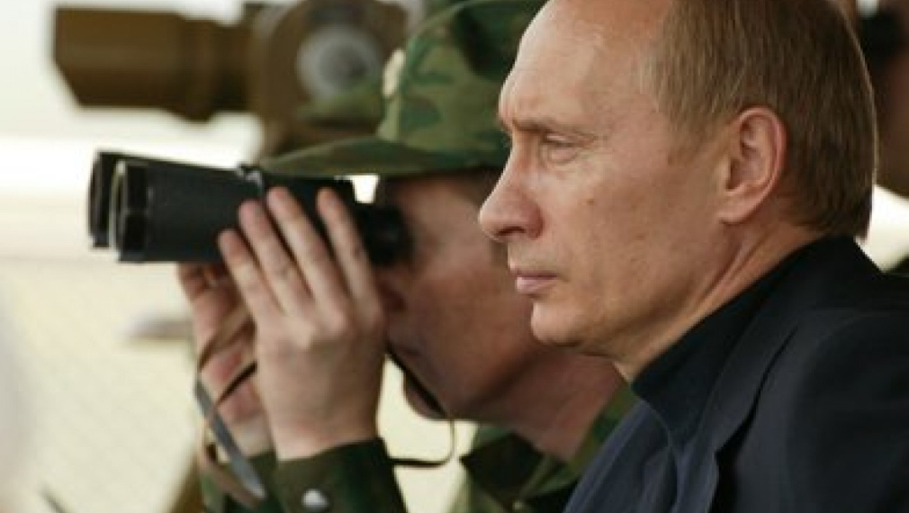 Путин върна военните в казармите, &quot;учението&quot; в Крим завършило успешно