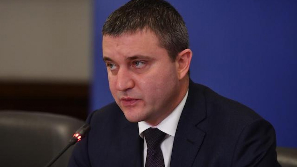 Горанов: Твърденията на Божков са манипулативни и целят дискредитация 