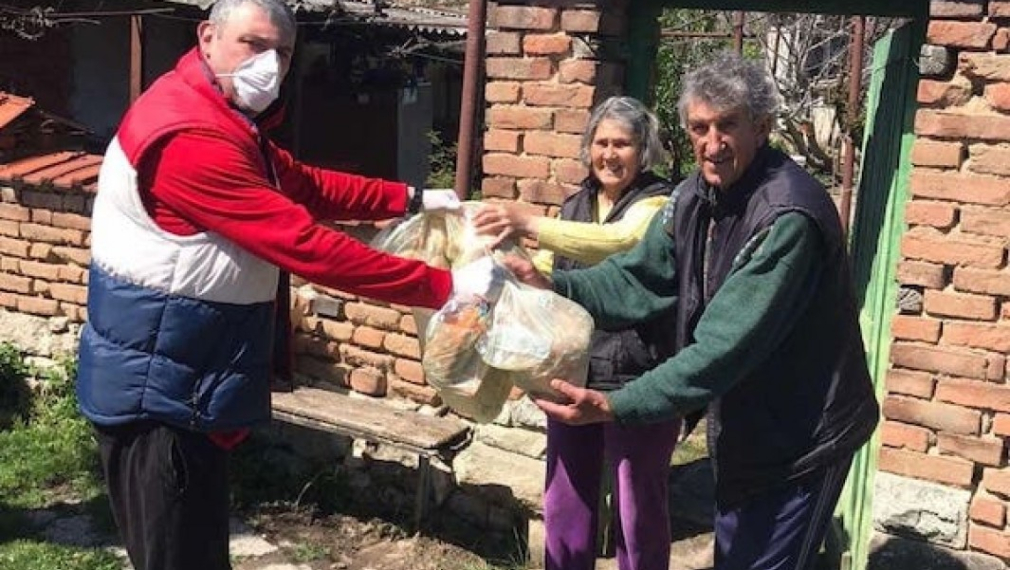 Корнелия Нинова: БСП стартира национална кампания "Солидарен Великден"