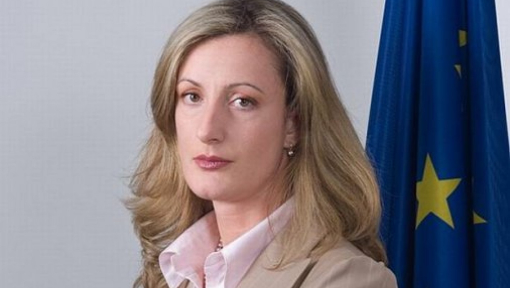З. Златанова: Ограничаваме безработицата с реални работни места