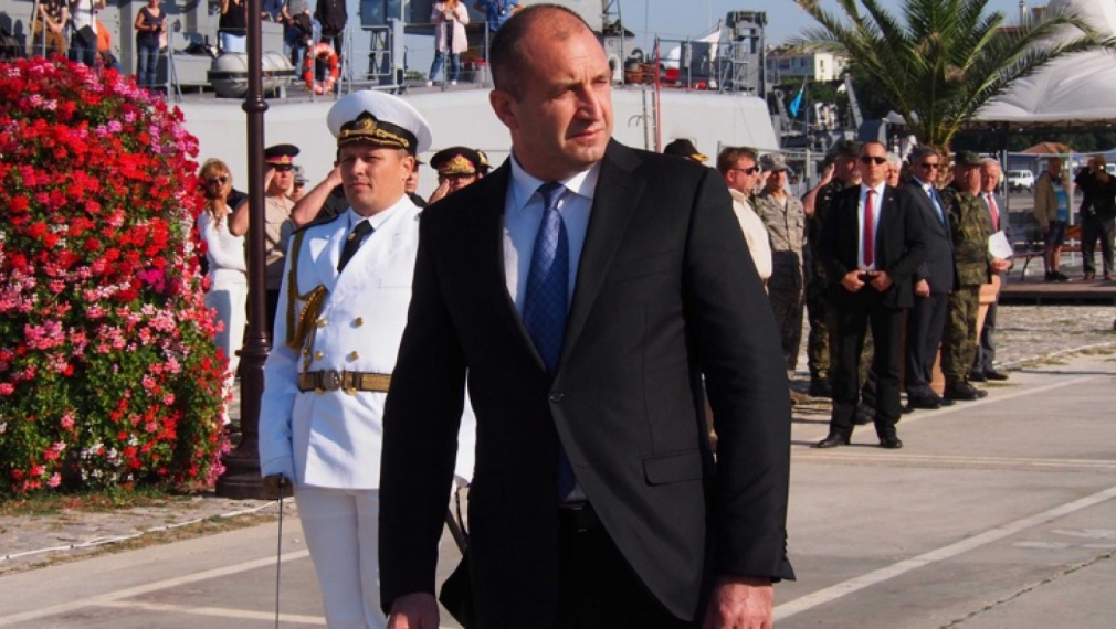 Радев: Силни ВМС ще гарантират нашите икономически интереси в Черноморския регион
