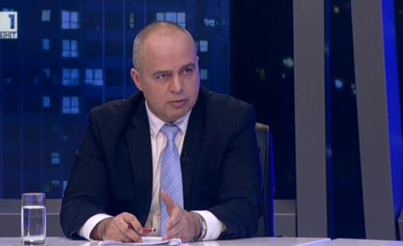 Георги Свиленски: На обществото му писна от тангото на ГЕРБ