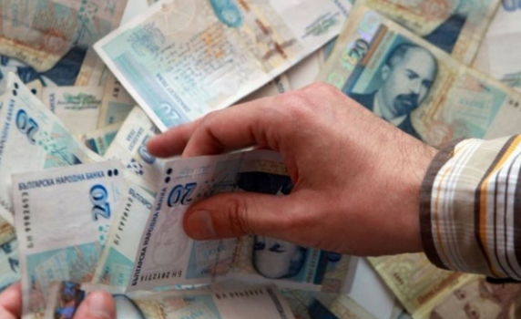 Кабинетът предлага 1 лв. партийни субсидии и през 2020 г.