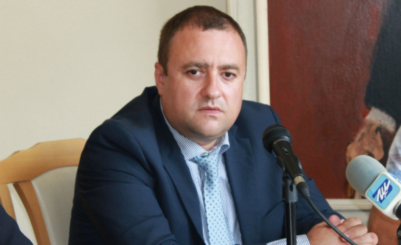 До седмица БСП внася вот на недоверие