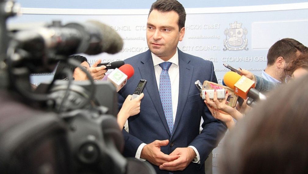Калоян Паргов преди пленума на БСП: Кандидатирането на Манолова е очаквано, мога само да я подкрепя