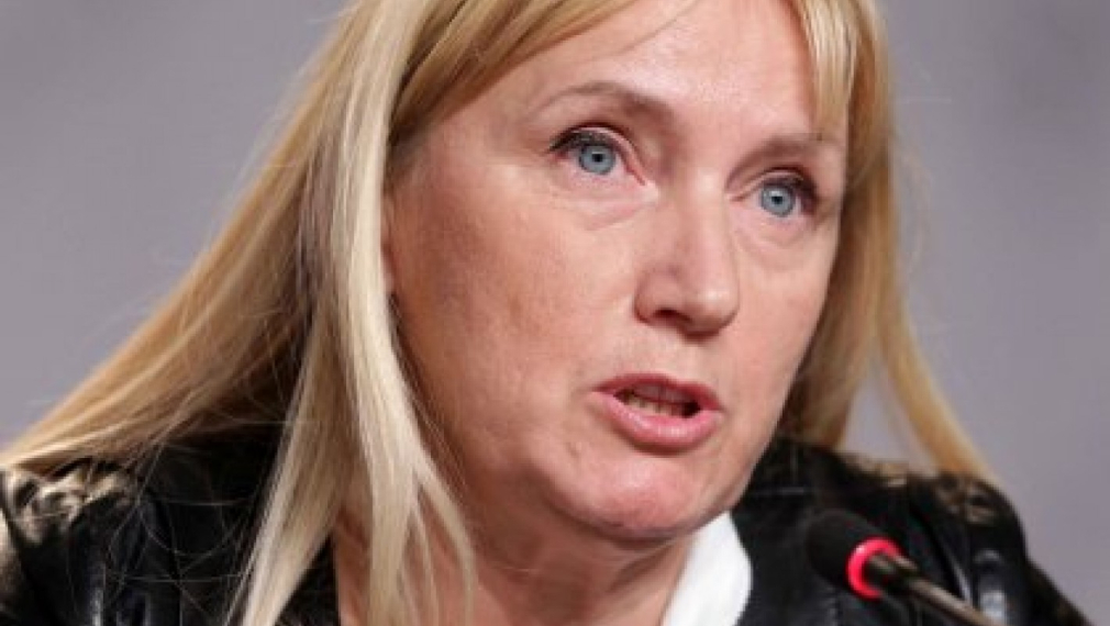 Елена Йончева: Шайката на Боса извади голямата бухалка, трябва да сме единни!
