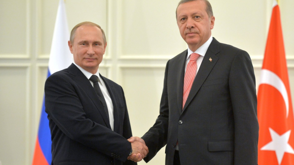 Кой път ще поеме Турция след срещата Путин/Ердоган?