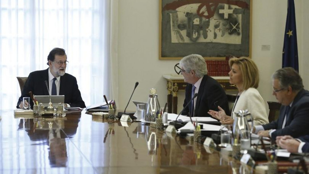 Испанското правителство отнема автономията на Каталуния