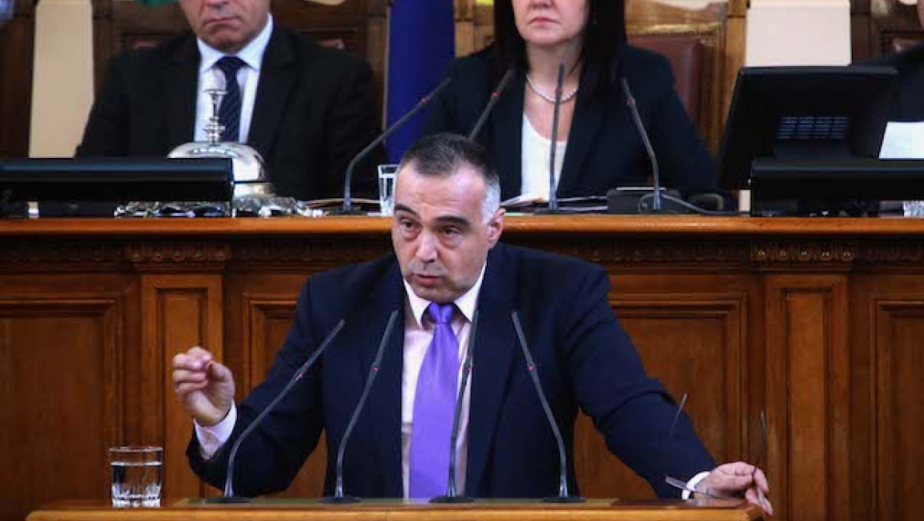 БСП иска оставката на зам.-председателя от ГЕРБ Емил Христов