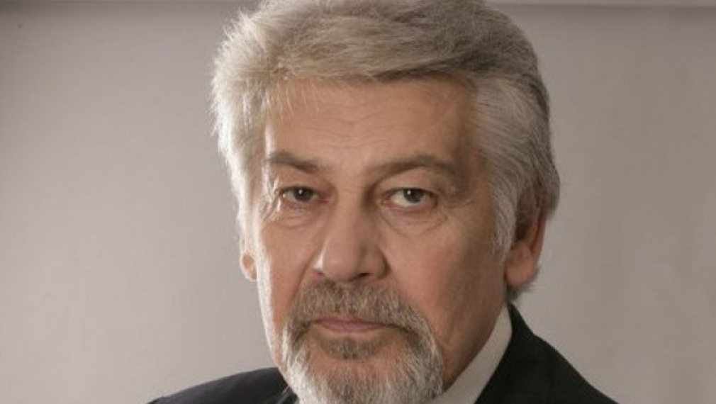 Стефан Данаилов за "Фрогнюз": Вежди Рашидов бе прекъснал лечението си заради злоупотреби с ”Ларгото”