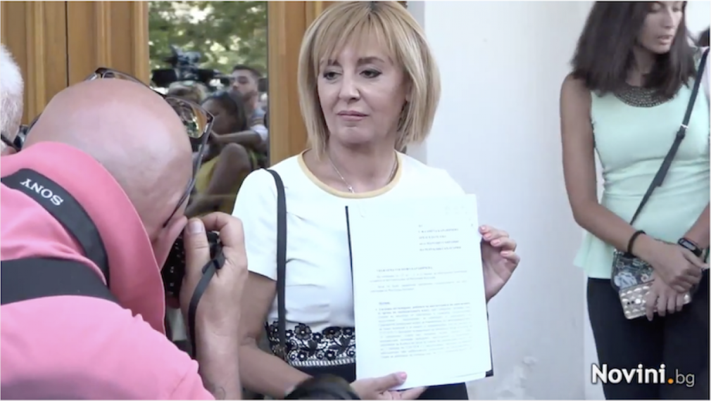 Манолова след оставката: София не е лява или дясна. Ще приема подкрепа от всеки