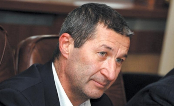 Владимир Каролев е задържан за нарушаване на карантината