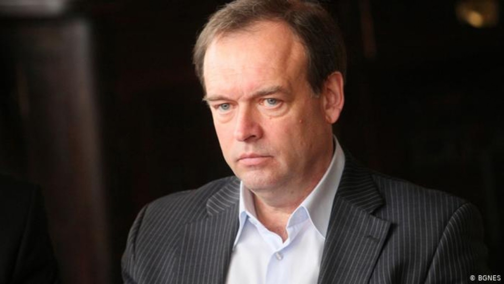 Бащата на Андрей Монов иска оставките на съдиите, освободили Полфрийман