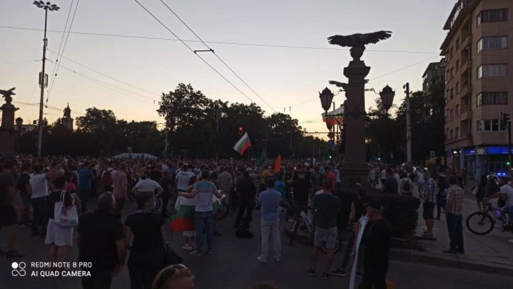 Протестиращите блокираха Орлов мост