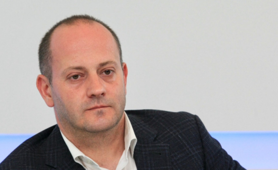 Радан Кънев: Изказването на Борисов, че България ''получава'' €29 млрд., е крайно некоректно