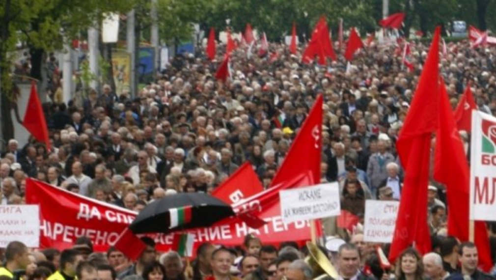 На митингите утре 50 000 в София, 15 000 в Пловдив 