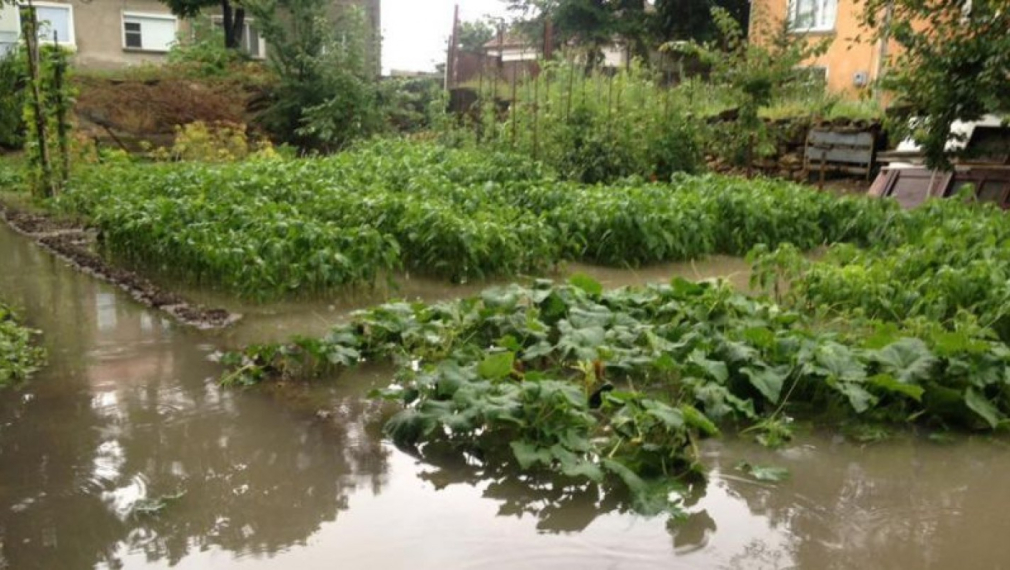 Мизия отново е под вода, обявено е бедствено положение