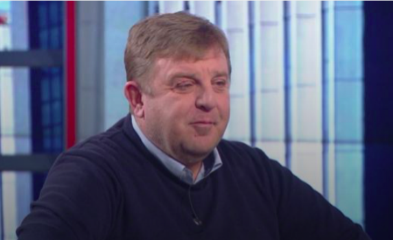 Каракачанов за ромите: Правиш 8-9 деца, пишеш едните глухонеми, другите болни, вземаш помощи, лъжеш. Докога?!