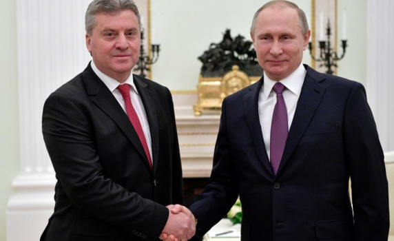 За Путин и кирилицата 