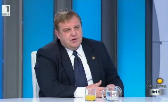 Каракачанов: Средно с 10% ще се увеличат заплатите в армията