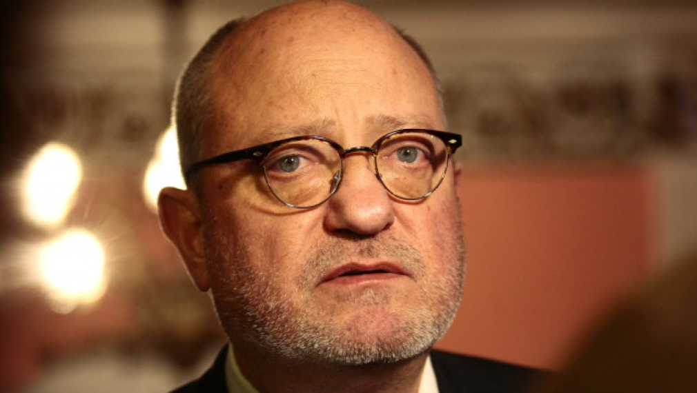 Министър Танев: Петокласниците може да учат и без учебници 