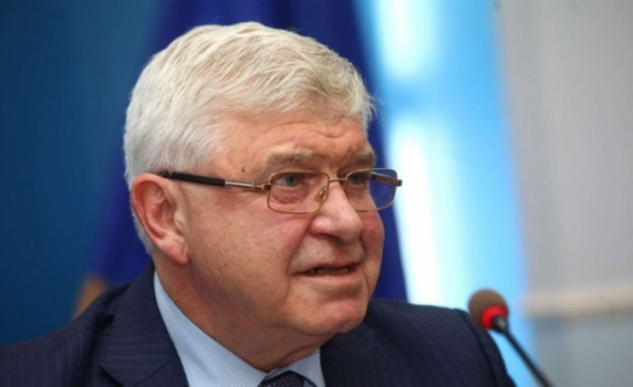 Ананиев смекчи мерките за извънредното положение