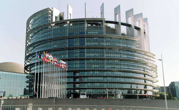 Новоизбраният Европарламент се събира за първото си заседание в Страсбург