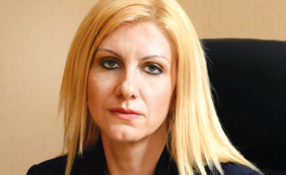 Заместничка на Цачева поема временно поста й
