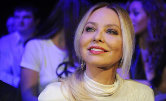 Осъдиха Орнела Мути заради благотворителна вечеря с Путин 