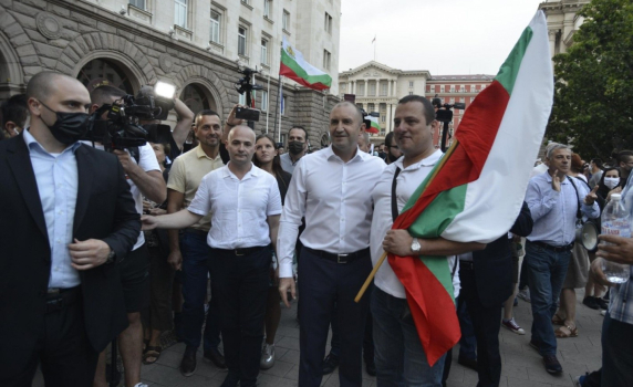 Протестиращите и президентът поискаха отново оставката на кабинета и главния прокурор
