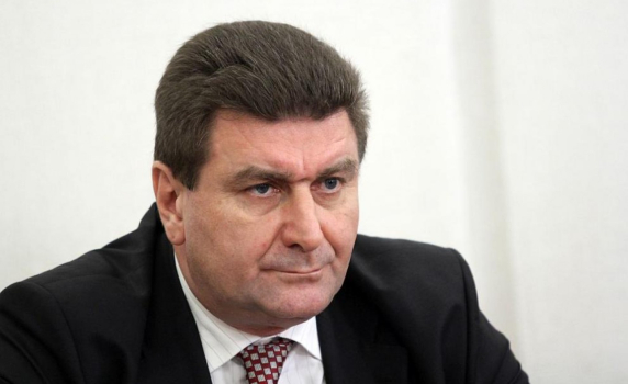 Валентин Златев вече не е шеф на "Лукойл България"