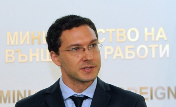 Митов: Не мога да си обясня поведението на Местан