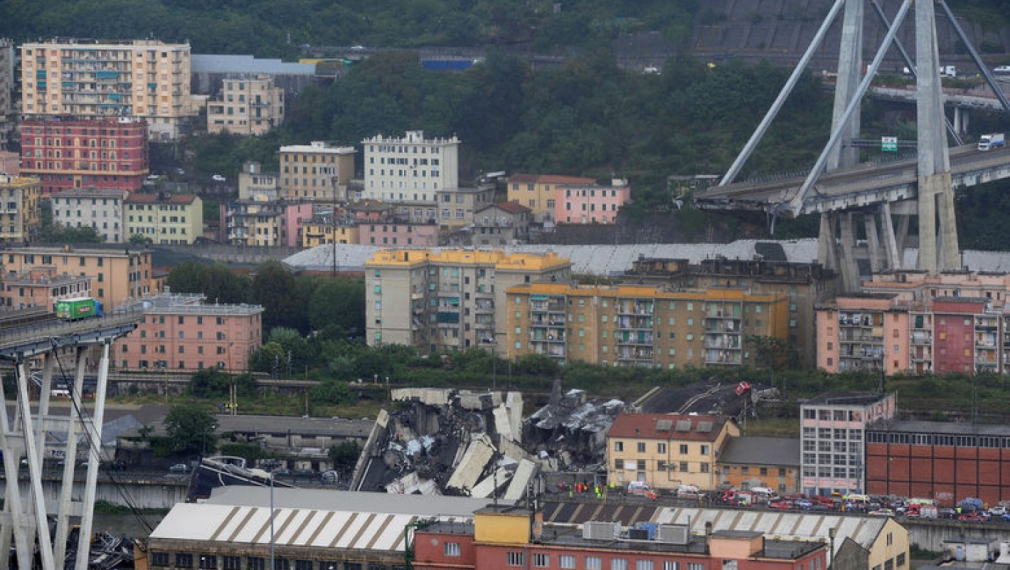  Десетки загинали при срутването на виадукт в Италия