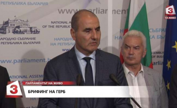 Цветанов: За всички е ясно, че Румен Радев търси да се позиционира политически