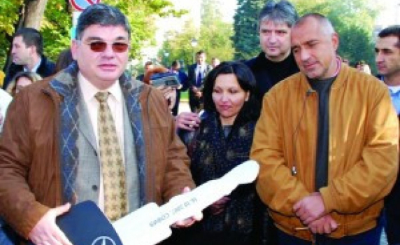 ГЕРБ се отказа от лобистката си завера със Столарски  