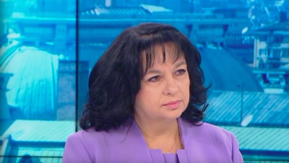 Министър Петкова: Не е нужно да информираме ЕК за "Белене". Проектът е стар