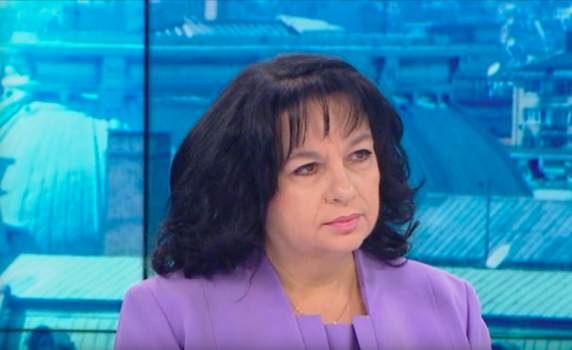 Министър Петкова: Не е нужно да информираме ЕК за "Белене". Проектът е стар