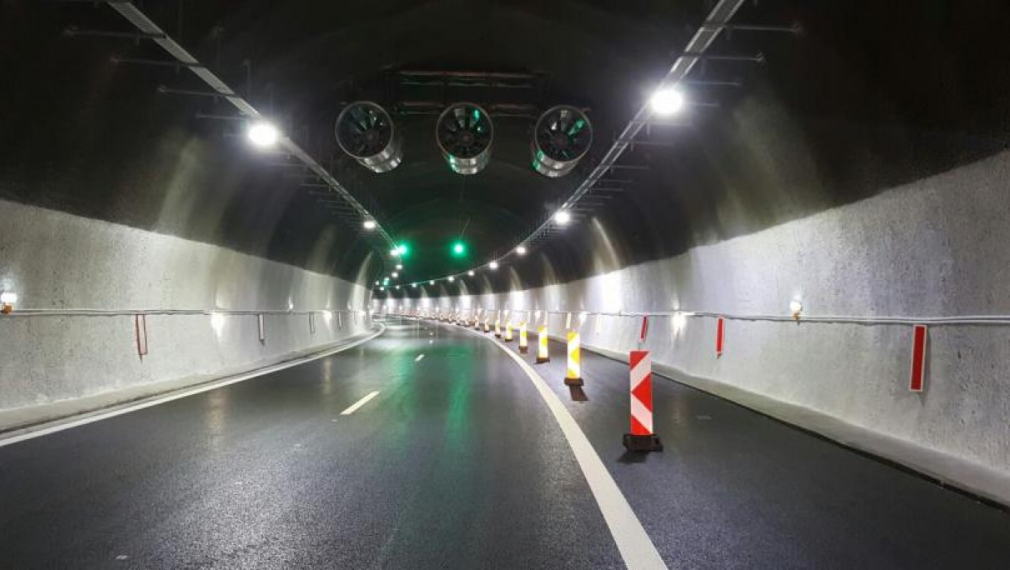 Ударните ремонти на мостове и тунели се правели заради НАТО