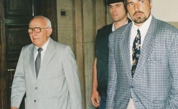 Гешев отхвърли слух за снимка с Живков и Борисов: Поредната анархолиберална атака, чакам следващата