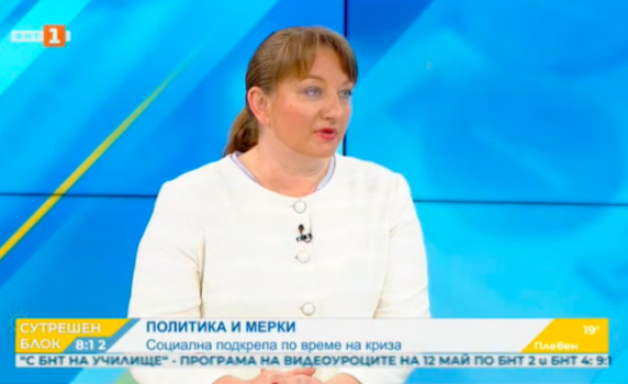 Сачева: Намалява броят на регистрираните безработни 