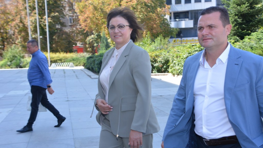 Корнелия Нинова: Когато Караянчева получи одобрението на над 2 милиона българи, тогава да коментира пр