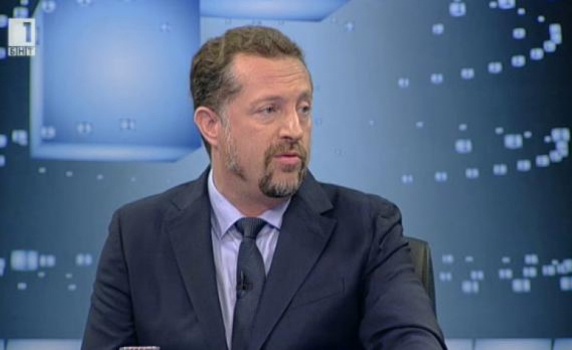 Иво Христов: Реакцията на премиера за ветото е карикатурен маньовър