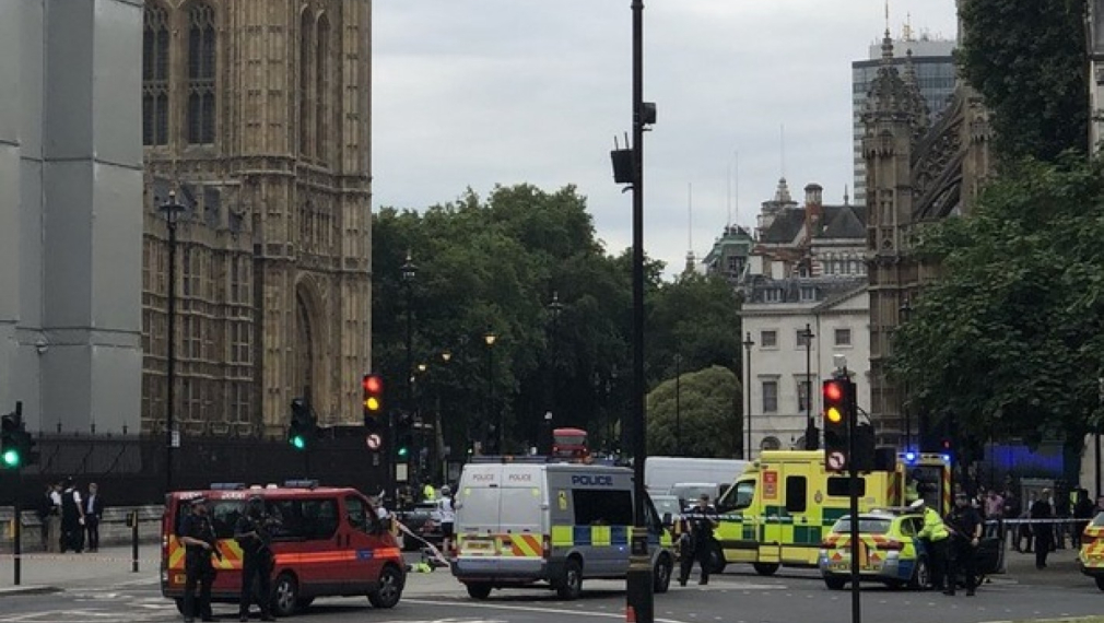 Полицията разглежда инцидента в Лондон като терористичен акт